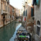 Birra e vino....galleggianti. Birra e vino....galleggianti.