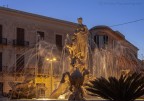 Piazza Archimede SR la fontana di Diana Piazza Archimede SR la fontana di Diana