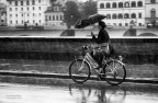 CHE BELLO ANDARE IN BICICLETTA QUNDO PIOVE CHE BELLO ANDARE IN BICICLETTA QUNDO PIOVE