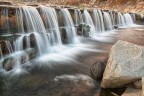 Il corso d'acqua si trova sotto il ponte della tangenziale di Biella