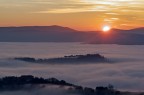 Scatto al tramonto delle deliziose colline (...isole?) umbre