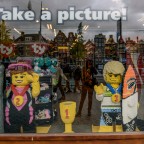 Take a pic Take a pic