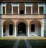 Simmetrie impossibili architetti strani.