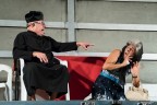 Ti ha toccata? e dove ti ha toccata?