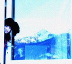 chi ha bussato? : ) chi ha bussato? : )