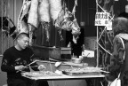 Venditore di spiedini di pecora 
Chengdu, China