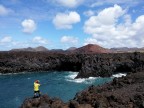 Vorrei condividere con voi un viaggio fatto a Lanzarote e Fuerteventura in moto, per chi volesse approfondire lascio il link per il racconto di viaggio:

https://www.giviexplorer.it/travel/lanzarote-e-fuerteventura-lincontro-con-due-divinita/

Spero piaccia.