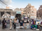 Al Mercato di Sana'a (Yemen) Al Mercato di Sana'a (Yemen)