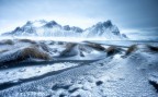 IL Vestrahorn in versione prealba, un freddo impressionante ma una mattina che speravamo non finisse mai
commenti critiche sempre graditi
un saluto
Paolo