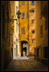 vicolo giallo vicolo giallo