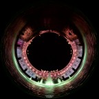 Il mondo in un cerchio Il mondo in un cerchio