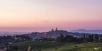 il risveglio di San Gimignano.