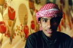 Questo ragazzo  nato nel deserto tra Siria e Irak e vive l, con altre nove persone, in un piccolo accampamento di quattro tende.
Canon FTb, pellicola kodak.

Messaggio promozionale:
Una breve raccolta di volti beduini  -> http://www.photo4u.it/viewtopicnews.php?t=78236