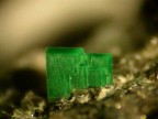 Fosfato di uranio
Dimensione cristallo 1 mm.