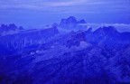 Passo Falzarego (BL), dal Rifugio Lagazuoi verso il Monte Pelmo con la lucina del Rifugio Nuvolau