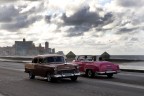 Sul Malacon di La Habana in una giornata di mare mosso