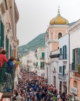 La corsa dell'angelo, tra fede e folklore La corsa dell'angelo, tra fede e folklore