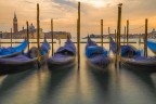 UNA FOTO SCATTATA A VENEZIA A GENNAIO. ERO LI AD ASPETTARE IL SOLE CHE SCENDEVA SU VENEZIA .