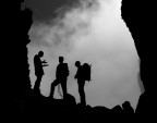 Dolomiti del Brenta, una guida spiega la ferrata che gli escursionisti andranno a fare ....