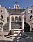 L'abbazia ricostruita. L'abbazia ricostruita.