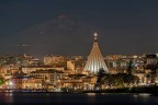 Siracusa e Etna - veduta notturna Siracusa e Etna - veduta notturna