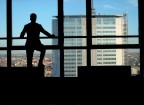 GUARDANDO AL FUTURO GUARDANDO AL FUTURO