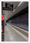 Parallel  una stazione delle linee 2 e 3 della metropolitana di Barcellona. Questa stazione  il capolinea anche della Funicular de Montjuc.