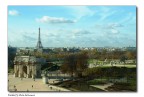 Parigi, Vista dall'interno del museo del LOUVRE