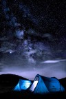 Bivacco in Abruzzo sotto le stelle.