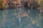 Il lago ed i suoi colori autunnali2