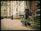 Hasselblad 501CM, Distagon 50 FLE, dorso digitale Phase one P25. Una simpatica bicicletta legata alla ringhiera del duomo di Firenze.