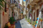 Vicolo di Ortigia Vicolo di Ortigia