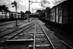 Immagini di una stazione ferroviaria abbandonata