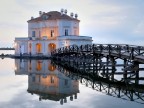 Casina Vanvitelliana sul lago del Fusaro a Bacoli (NA).