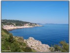 ..La dura costa lascia spazio al mare.. l'azzurro sembra abbracciare tutta quanta la terra che vi si affaccia.. 

Un Omaggio al Salento, terra bellissima e dalla natura ancora incontaminata, dove ancora si pu vedere davvero l'azzurro del mare e il fondale in qualunque momento dell'anno!