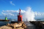 Molo di Rio Martino

Scatto odierno, il mare era molto mosso e domani  previsto agitato...