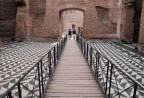 Terme di Caracalla durante la mostra di Letizia Battaglia