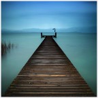 Pontile sul Lago di Garda Pontile sul Lago di Garda