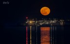 La luna al 100% al faro Massoliveri sr. a 500mm La luna al 100% al faro Massoliveri sr. a 500mm