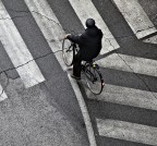 sulle strisce ... pedonali... sulle strisce ... pedonali...