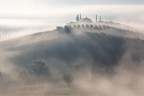 sole e nebbia in Val d'Orcia sole e nebbia in Val d'Orcia