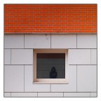 piccolo autoritratto in dettaglio architettonico piccolo autoritratto in dettaglio architettonico