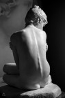 statue statue
