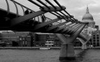 LONDON - MILLENIUM BRIDGE LONDON - MILLENIUM BRIDGE