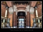 Tra realtà e fantasia Tra realtà e fantasia