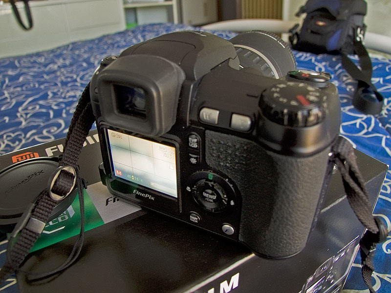 03-AngDxAltoRetroLCD.jpg