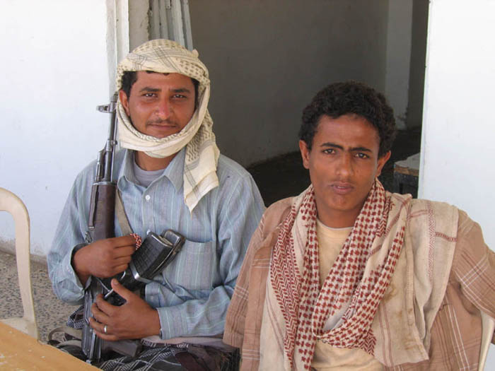 0635_yemen_people.JPG