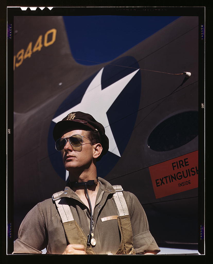 1a35333v.jpg