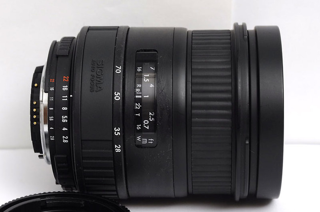28 70 2,8 sigma.jpg