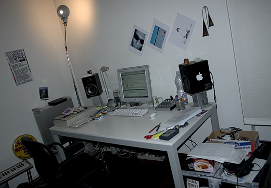 agodesk.jpg